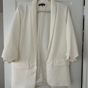 White boyfriend blazer